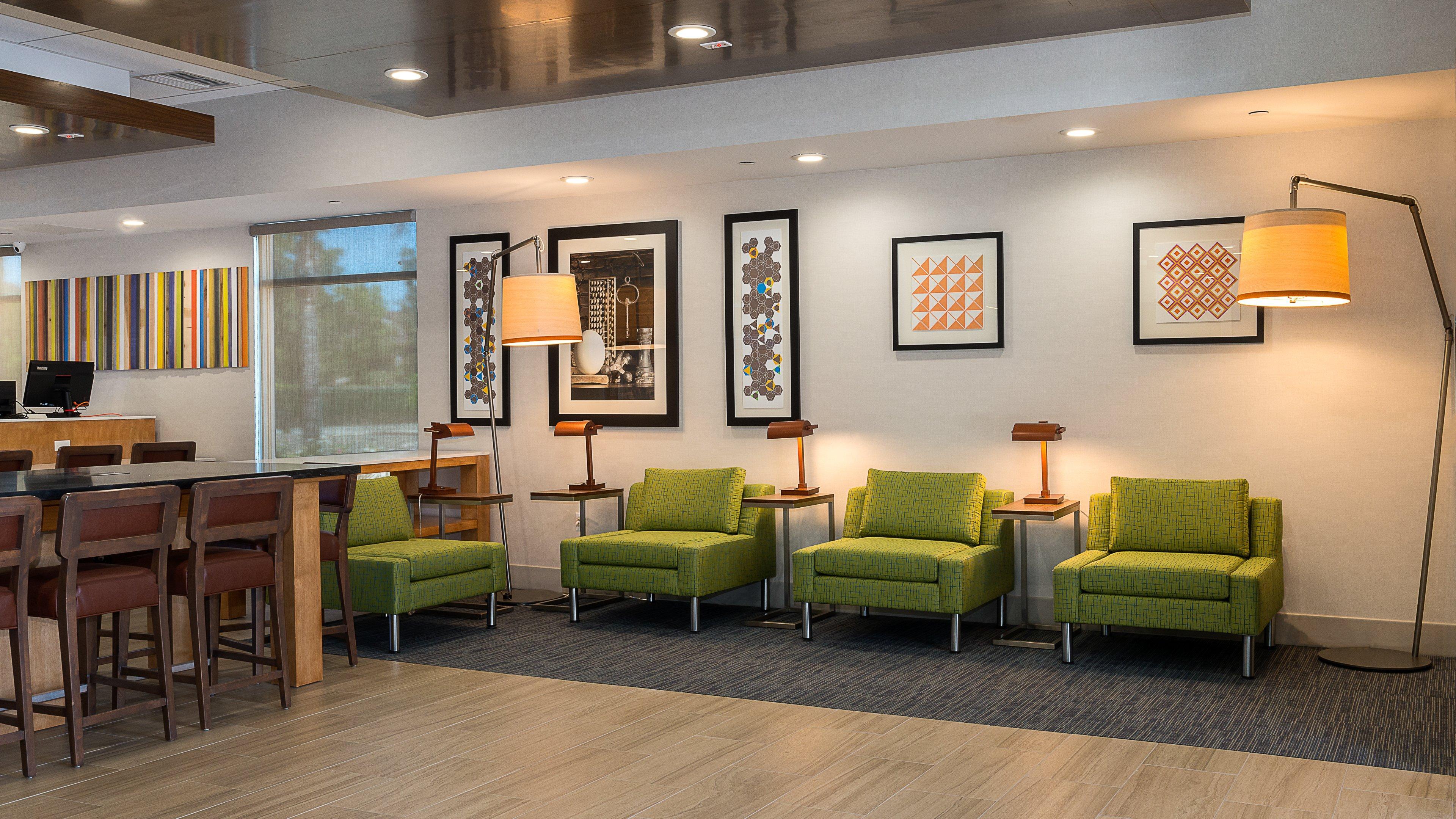 Holiday Inn Express Fullerton-Anaheim, an IHG Hotel Exterior foto